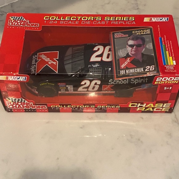 The Chase Race Collector's Series Joe Nemechek 1:24 Die cast Replica New in Box - Picture 2 of 3